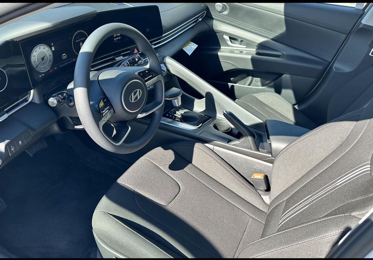 2024 Hyundai Elantra